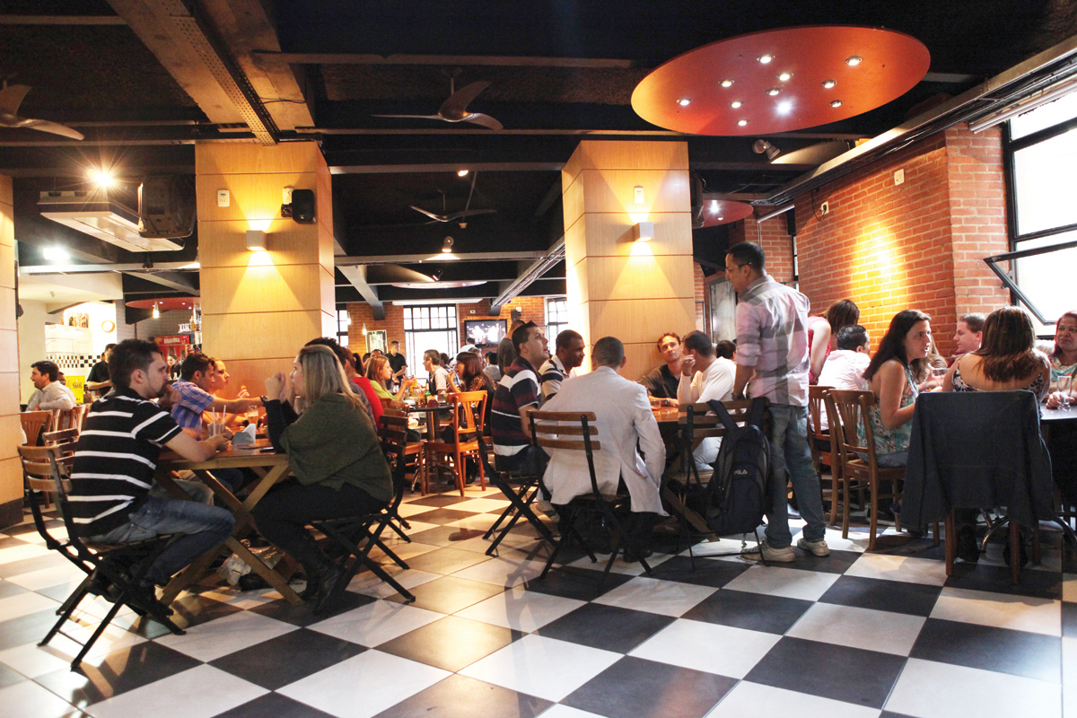 Happy hour no centro de São Paulo um boteco charmoso e histórico