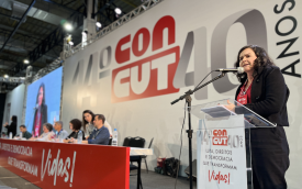 Juvandia Moreira, vice-presidenta da CUT e presidenta da Contraf-CUT, faz sua intervenção no segundo dia do 14º Congresso Nacional da CUT (CONCUT)