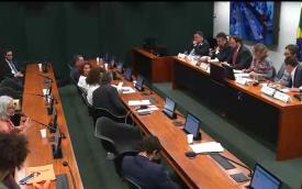 Imagem da audiência pública na Câmara dos Deputados
