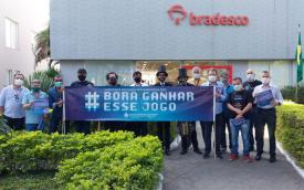 Dirigentes do Sindicato em atividade da Campanha dos Bancários 2022 em agência do Bradesco localizada em Alphaville, Barueri