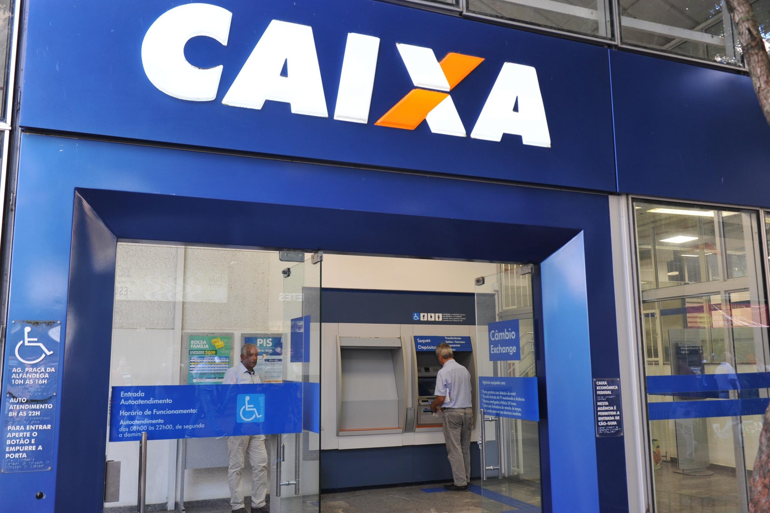 Sindicato consegue que bancário volte ao teletrabalho | Sindicato ...