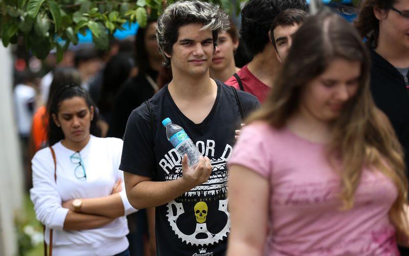 Estudantes realizam provas do Enem 2017 Marcelo Camargo/Agência Brasil