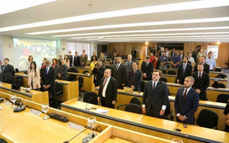 Ernesto Izumi representou o Sindicato em audiência pública da OAB Nacional, em Brasília Foto: Eugênio Novaes - CFOAB