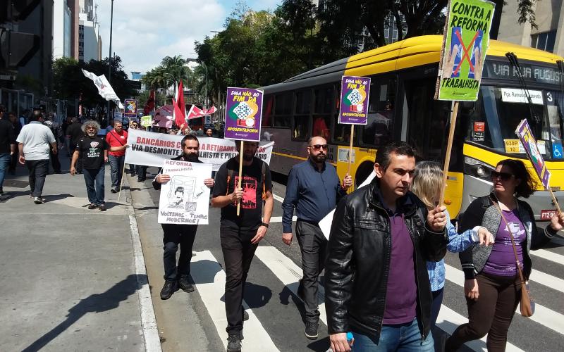 Atividade percorreu agências da Av. Faria Lima Foto: Seeb-SP