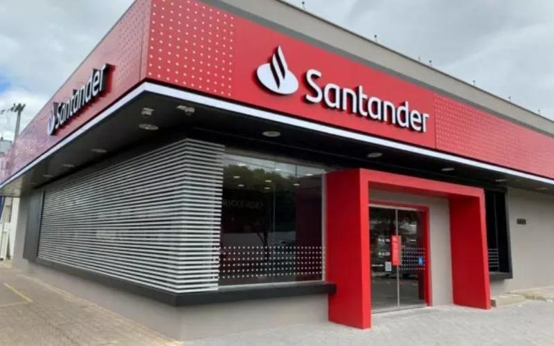 Mesmo Com Lucro De R$ 3 Bi No 1° Trimestre, Santander Fecha Agências E ...