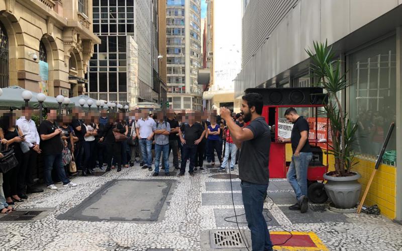 Cerca de 100 trabalhadores, entre gerentes e assistentes, se manifestaram contra descomissionamento arbitrário, assédio moral e a inoperância da Gepes-SP