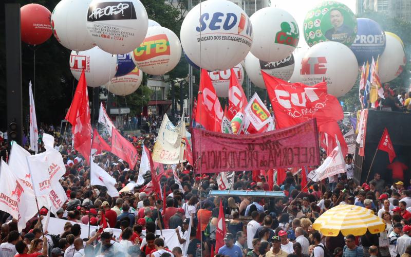 Ato na Avenida Paulista encerrou dia nacional de mobilização contra a reforma Foto: Roberto Parizzoti/CUT