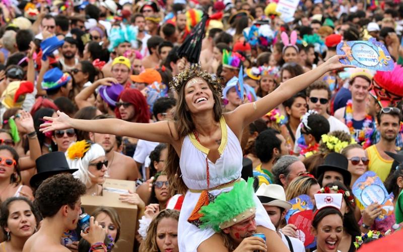 Folia paulistana é pra ser aproveitada por todos, mas sem assédio sexual e sem discriminação AGÊNCIA BRASIL/EBC