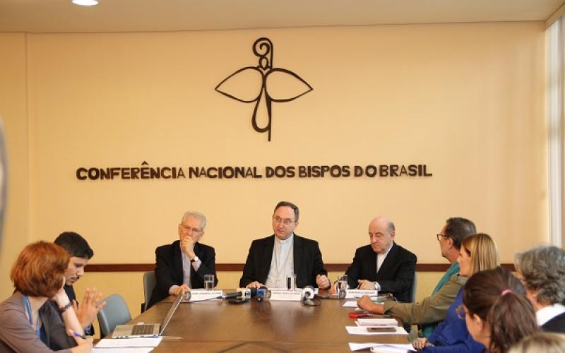 “A saída para a crise precisa de um olhar no estado democrático de direito e ouvidos atentos ao povo”, disse Dom Sergio da Rocha Foto: Divulgação/CNBB