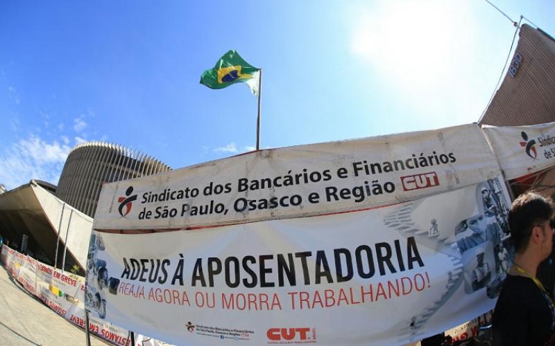 Banco do Brasil da Verbo Divino parou contra o desmonte da Previdência Seeb-SP