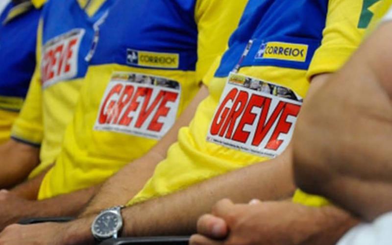 Greve: decisão foi uma exigência para defender os direitos conquistados em anos de lutas, os salários, os empregos, a estatal pública e o sustento da família, diz federação Foto: Divulgação