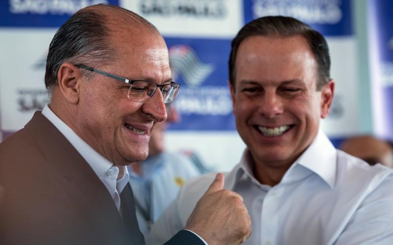 Alckmin e Doria incentivam a sonegação de impostos e oferecem privilégios a empresas privadas paulistas Foto: EDUARDO ANIZELLI/FOLHAPRESS