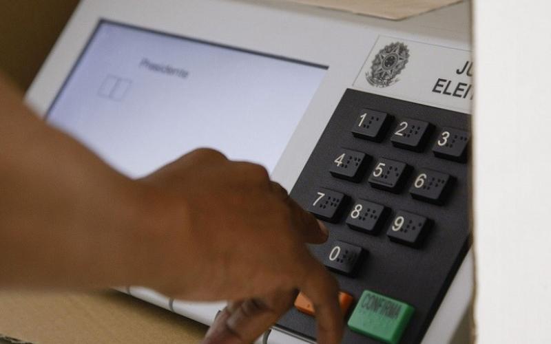 Reforma política que vale a partir de 2018 fica aquém do que se esperava, de acordo com o próprio relator da Câmara Foto: Marri Nogueira / Agência Senado