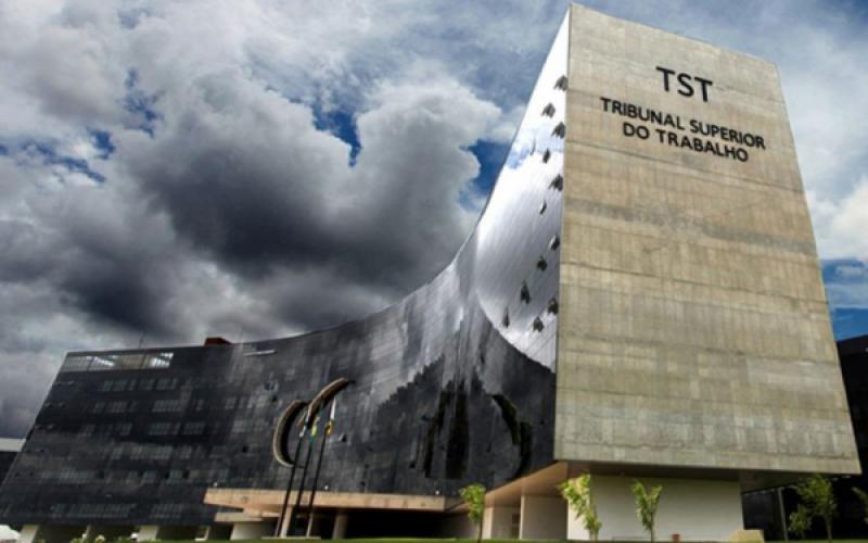 Presidente do TST quer acabar com súmulas que garantem direitos dos trabalhadores Foto: Reprodução