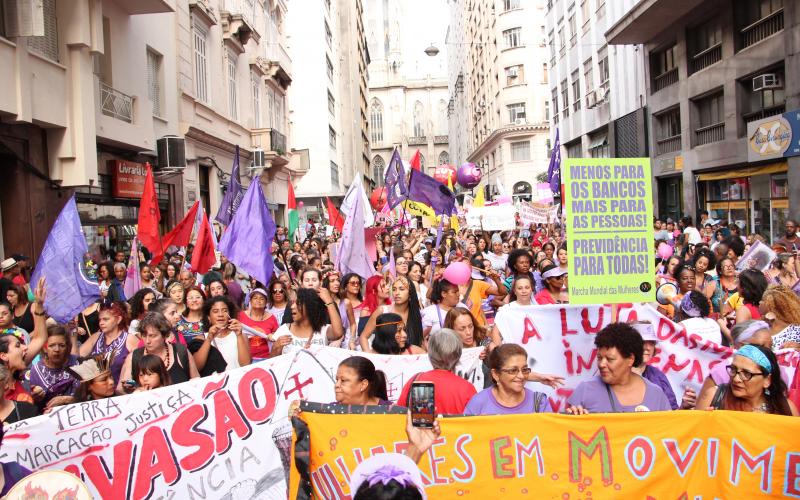 Marcha das Mulheres 2017: Sindicato na luta por respeito e igualdade de oportunidades Foto: Seeb-SP