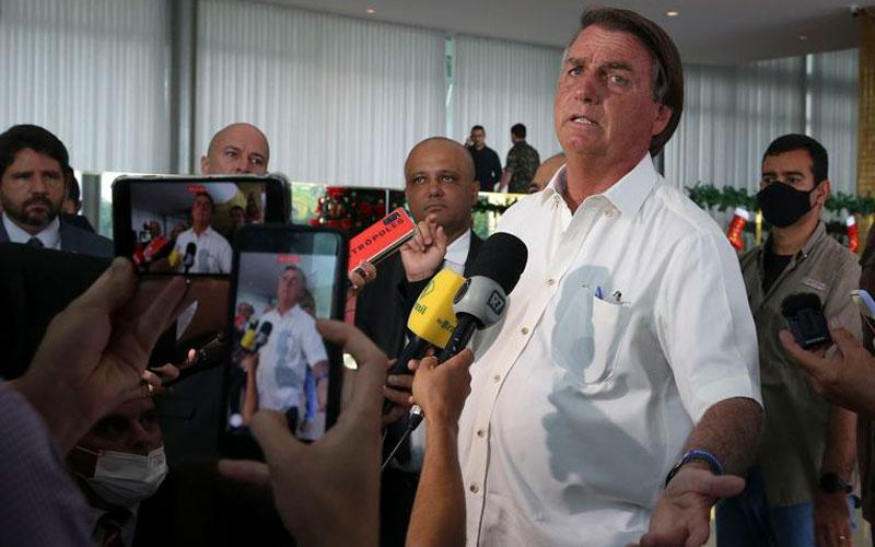 Foto: Antonio Cruz/Agência Brasil O presidente da República, Jair Bolsonaro fala à imprensa no Palácio da Alvorada