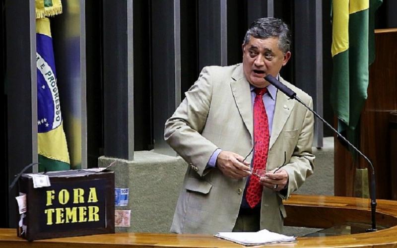 Para José Guimarães, portaria dificulta a fiscalização e punição de empregadores flagrados cometendo o trabalho escravo Foto: Gilmar Felix / Câmara dos Deputados