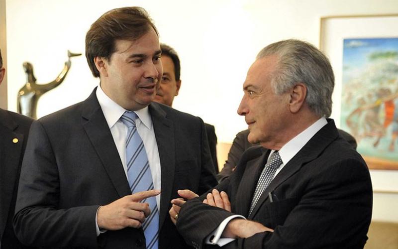 Maia acha que Temer também tem de colocar sua base para trabalhar, caso queira aprovar privatização da Eletrobras Foto: Alex Ferreira / Câmara dos Deputados