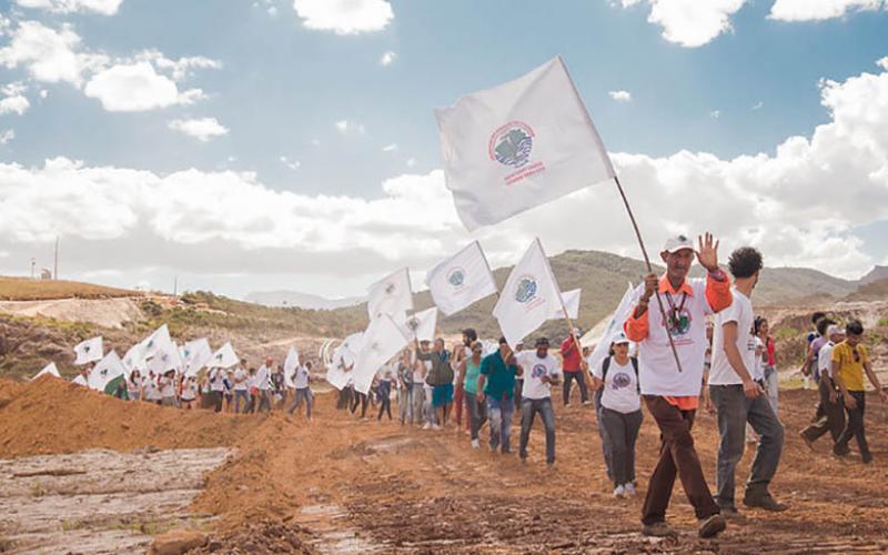 Marcha de atingidos passa por Belo Horizonte, Pompéu, Juatuba, Betim e Brumadinho ISIS MEDEIROS