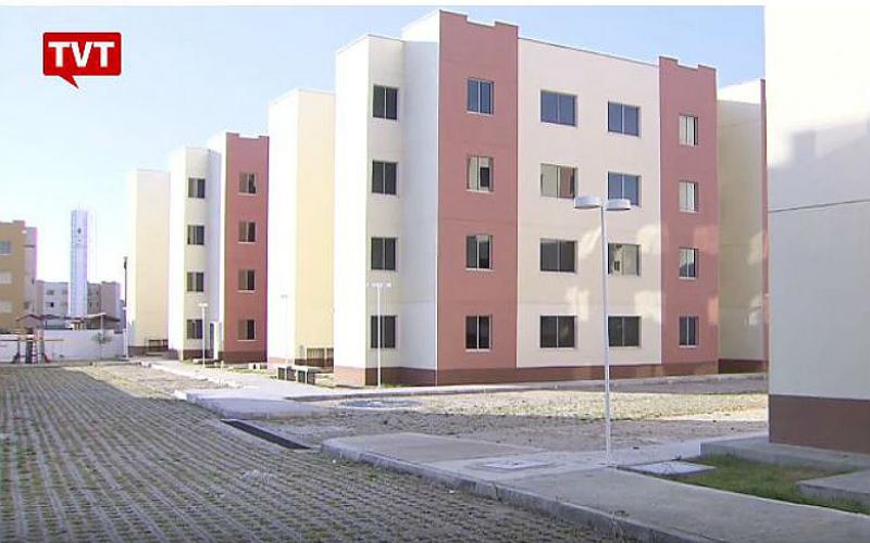 Em troca, construtoras poderão receber incentivos tributários. Para movimentos por moradia, gestão por empresas afastará os mais pobres do acesso ao MCMV Foto: TVT/Reprodução