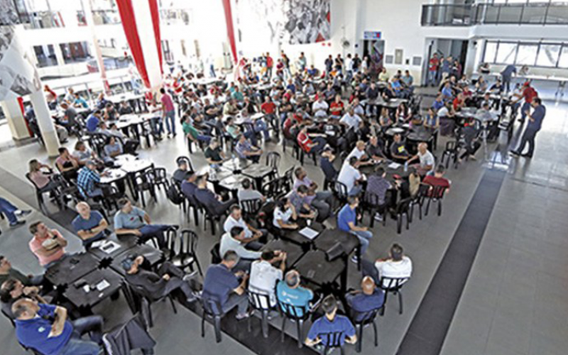 Reunião da FEM-CUT, no ABC, avaliou andamento da campanha salarial: ainda sem proposta econômica Foto: Adonis Guerra/SMABC