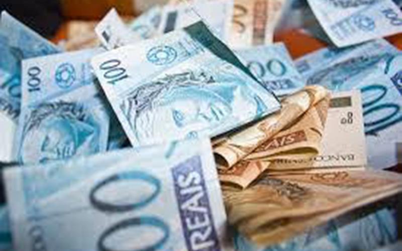 Disparidade: rendimento médio vai de R$ 635,59 a R$ R$ 2.685,76 Foto: Reprodução
