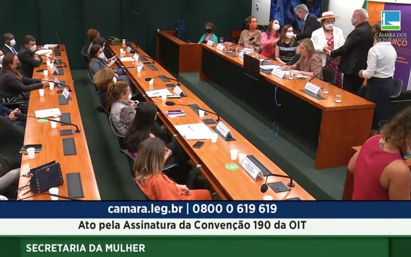 Ato na Câmara cobrou ratificação da Convenção 190 da OIT Ato na Câmara cobrou ratificação da Convenção 190 da OIT