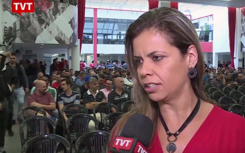 Débora Manuel da Silva, que atuava no setor de logística da Ford, ficou decepcionada. “A gente estava esperançosa com a Caoa e de repente veio a notícia de que nada ia dar mais certo. É frustrante” REPRODUÇÃO