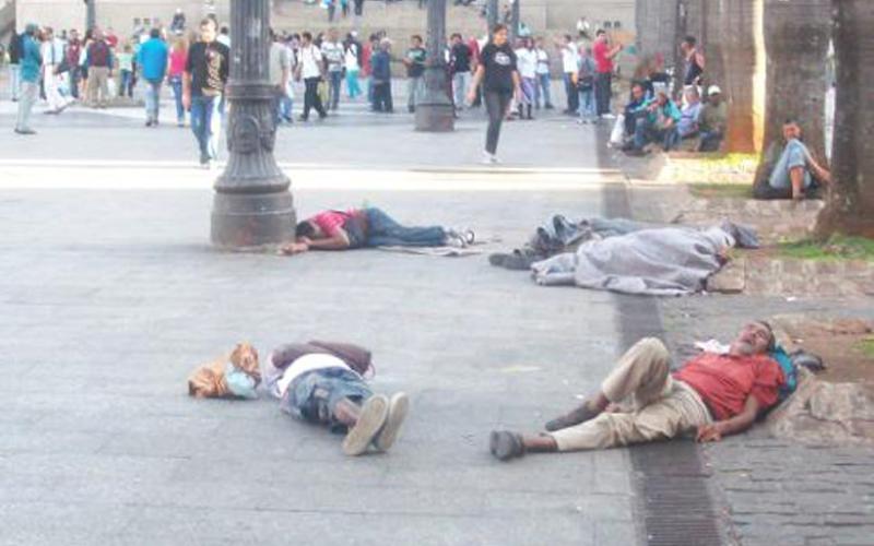 Situação da população de rua em São Paulo é grave e pode piorar com número subestimado divulgado pela prefeitura BLOG DO MILTON YUNG/CC