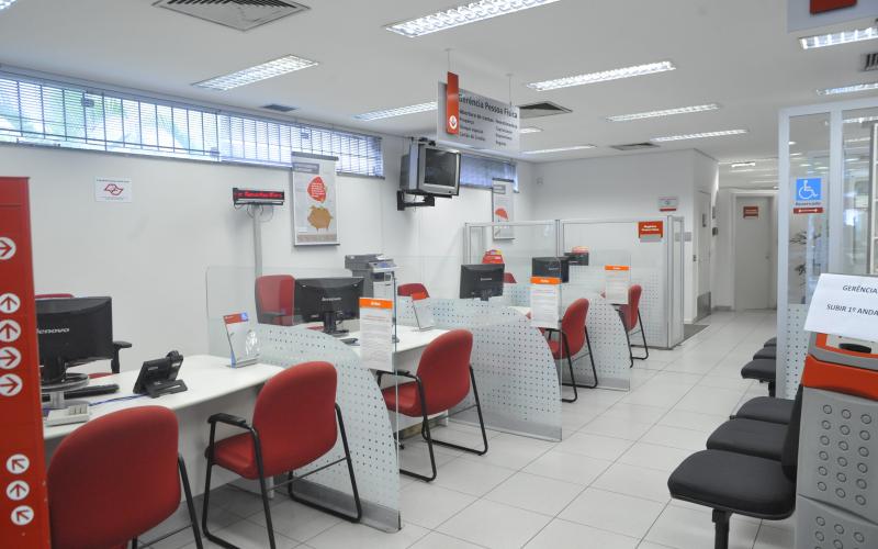 Bancos brasileiros demitem mesmo com lucros exorbitantes Foto: Mauricio Morais (arquivo)