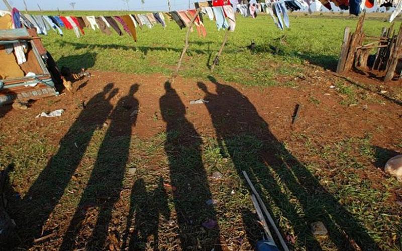 Ação do Incra impede a conclusão de processos avançados de desapropriação e afeta milhares de sem-terra Foto: ANTÔNIO GAUDÉRIO/ARQUIVO FOLHAPRESS