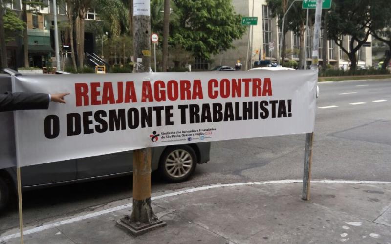 Bancários protestam contra a 'reforma' trabalhista Foto: Seeb-SP