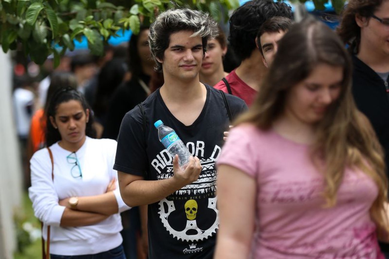 Estudantes realizam provas do Enem 2017 Marcelo Camargo/Agência Brasil