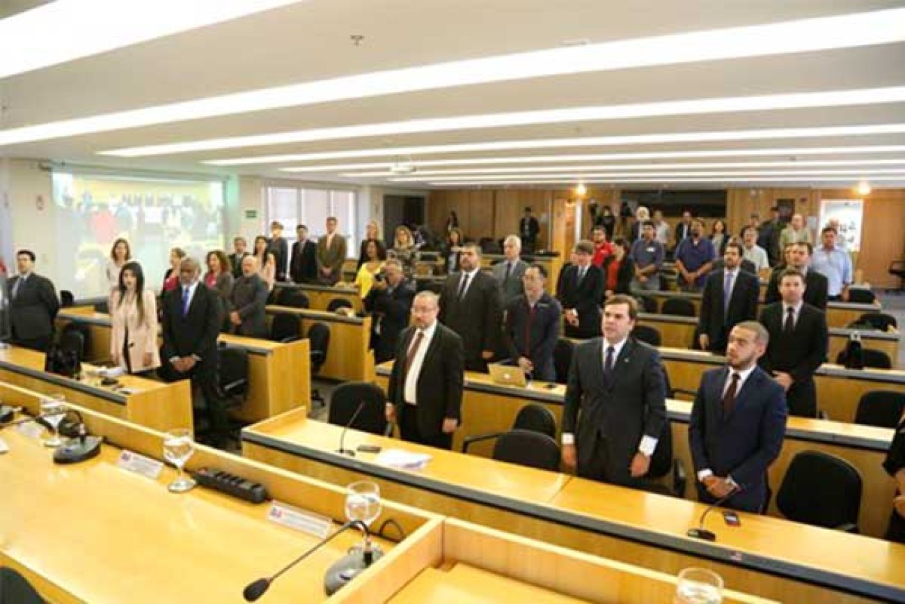 Ernesto Izumi representou o Sindicato em audiência pública da OAB Nacional, em Brasília Foto: Eugênio Novaes - CFOAB