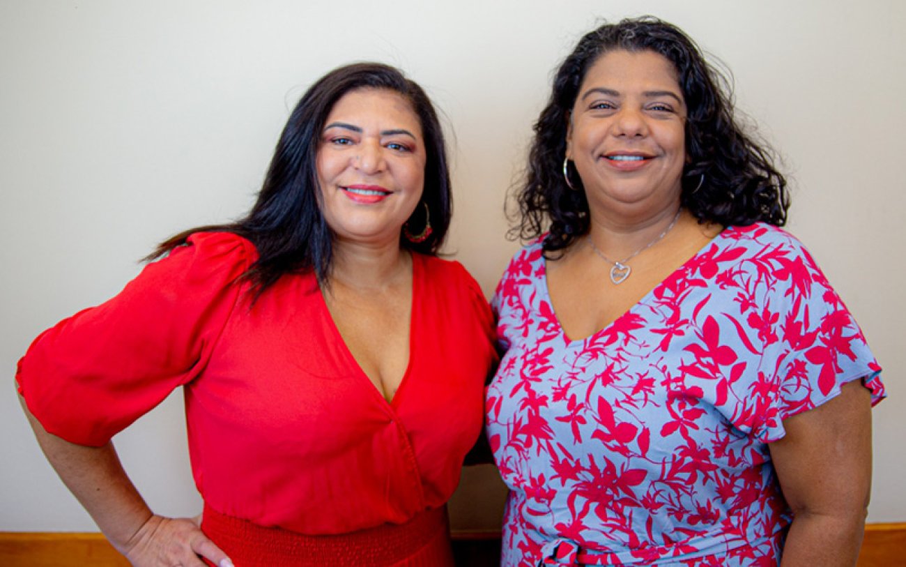 Neiva Ribeiro (à esquerda) e Ivone Silva (foto: Seeb-SP) Neiva Ribeiro (à esquerda) e Ivone Silva