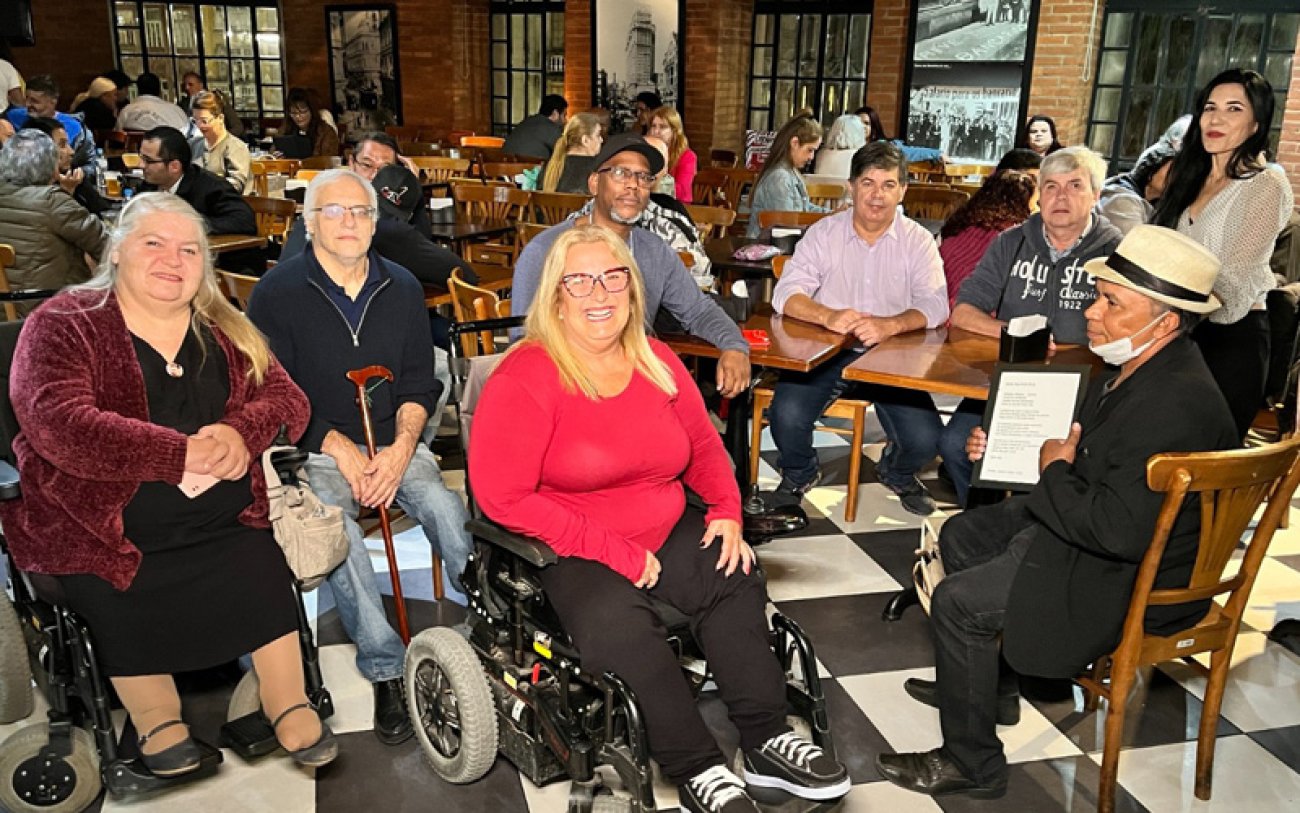 Pessoas com deficiência durante o Festão da Inclusão Pessoas com deficiência durante o Festão da Inclusão