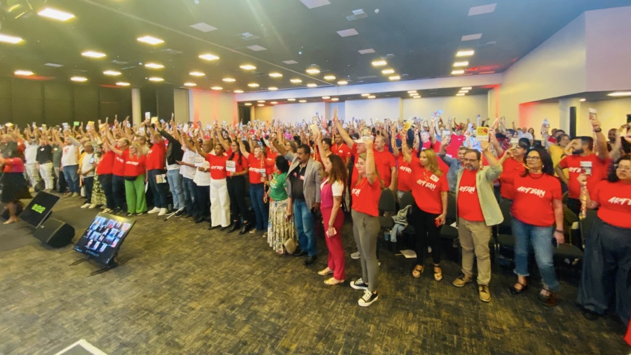 Bancários votam e aprovam a pauta de reivindicações da categoria