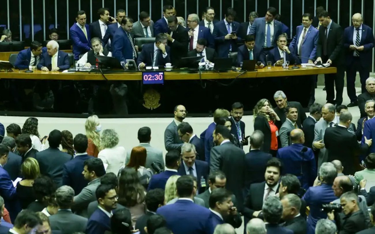 Câmara dos Deputados durante sessão plenária extraordinária para apreciação e votação do projeto de lei complementar (PLP 68/2024) que regulamenta a primeira parte da reforma tributária - Foto Lula Marques/Agência Brasil Câmara dos Deputados durante sessão plenária extraordinária para apreciação e votação do projeto de lei complementar (PLP 68/2024) que regulamenta a primeira parte da reforma tributária - Foto Lula Marques/Agência Brasil