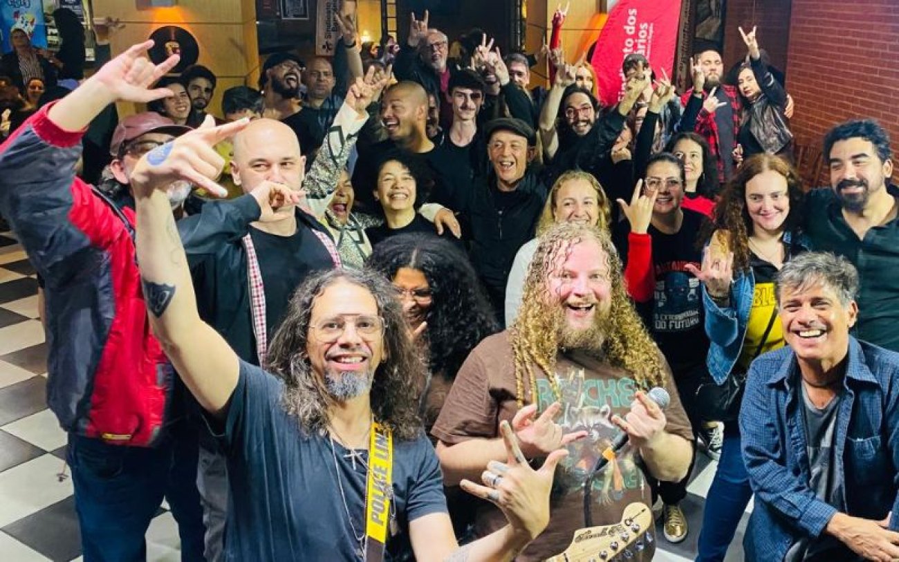 Em noite de rock no Café dos Bancários, Sindicato abre espaço para bandas da categoria