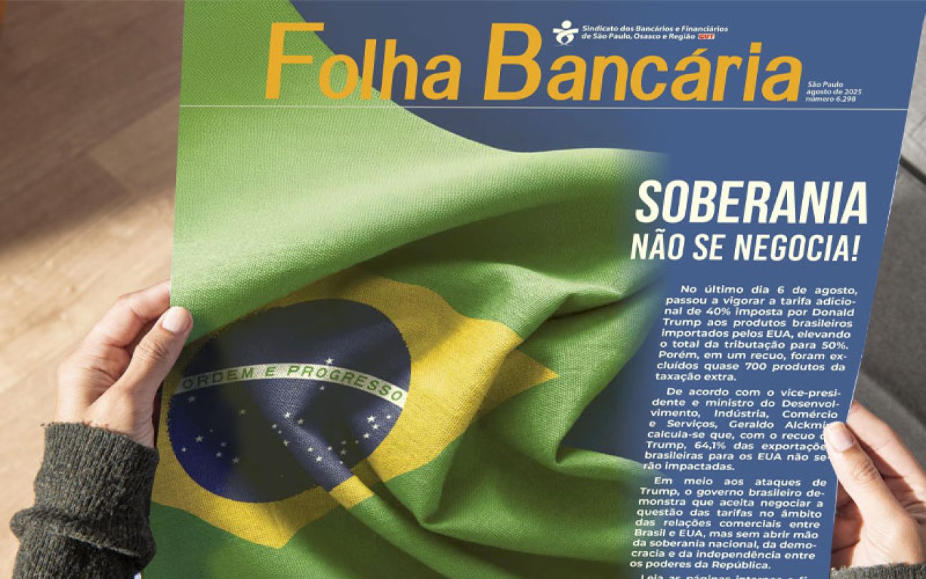 Imagem: Freepik Imagem de uma pessoa segurando a Folha Bancária nas mãos