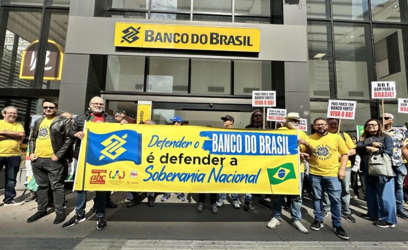 Foto: Seeb-SP Ato em defesa do Banco do Brasil, dos trabalhadores e da soberania nacional