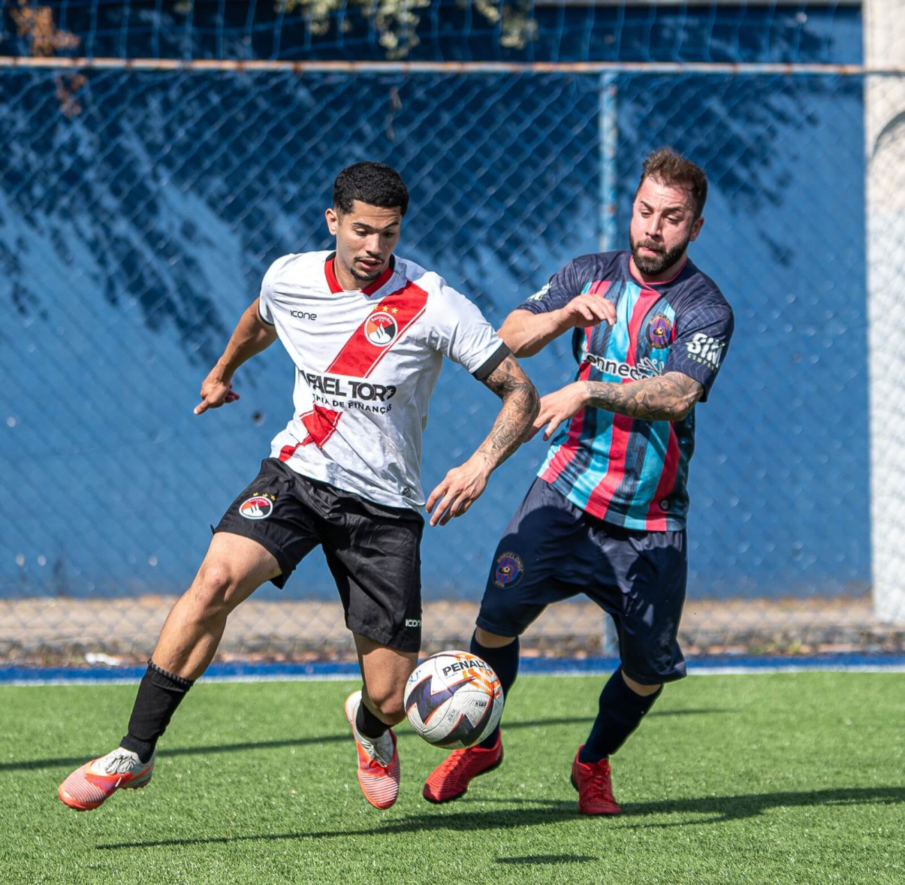 Jogadores disputam a terceira rodada da Copa Society dos Bancários.