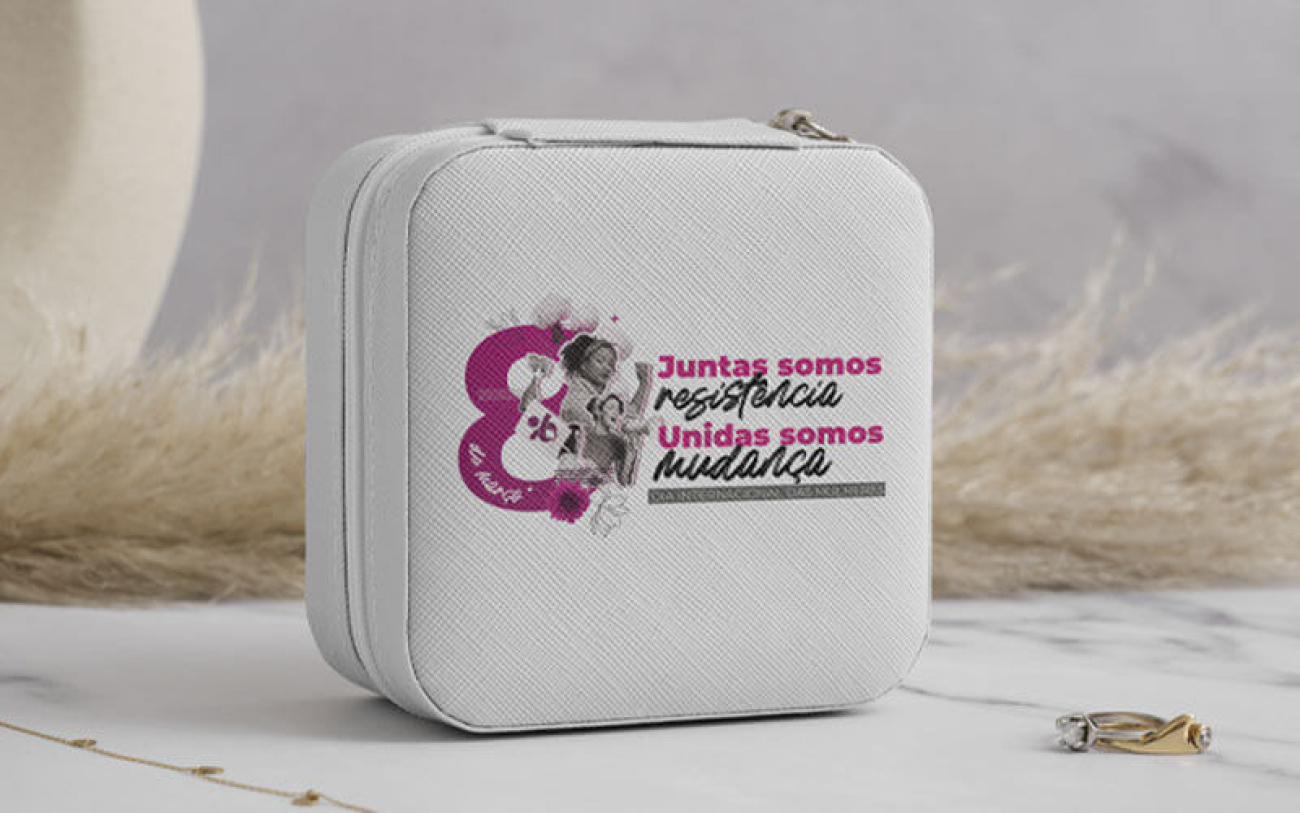 Imagem mostra porta-joia em homenagem ao Mês da Mulher