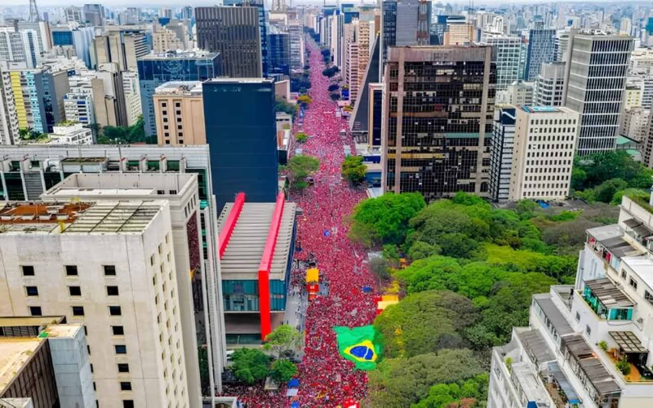 Ato pela reeleição de Lula levou multidão à Av. Paulista (Foto: Ricardo Stuckert/Lula Oficial)