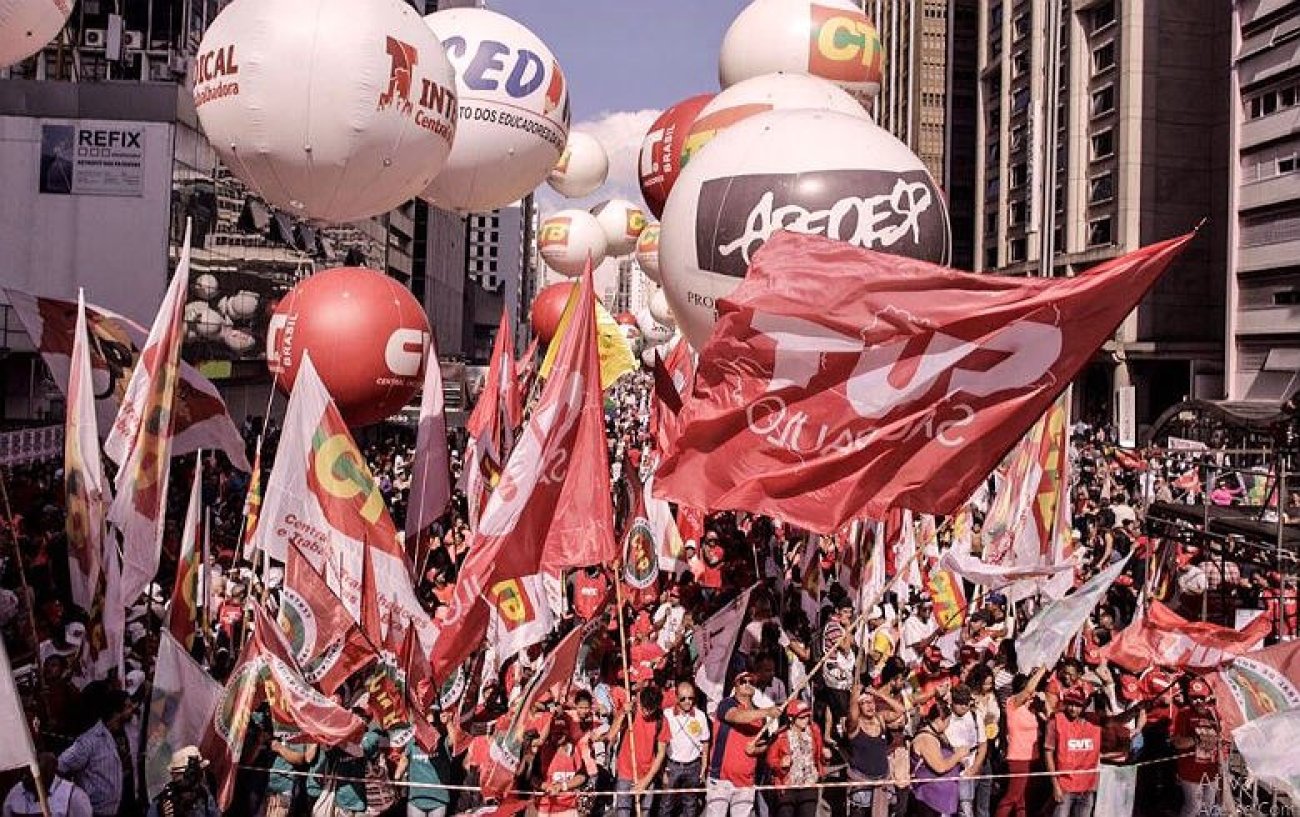 Ato do 1º de maio na Avenida Paulista Foto: Mídia Ninja