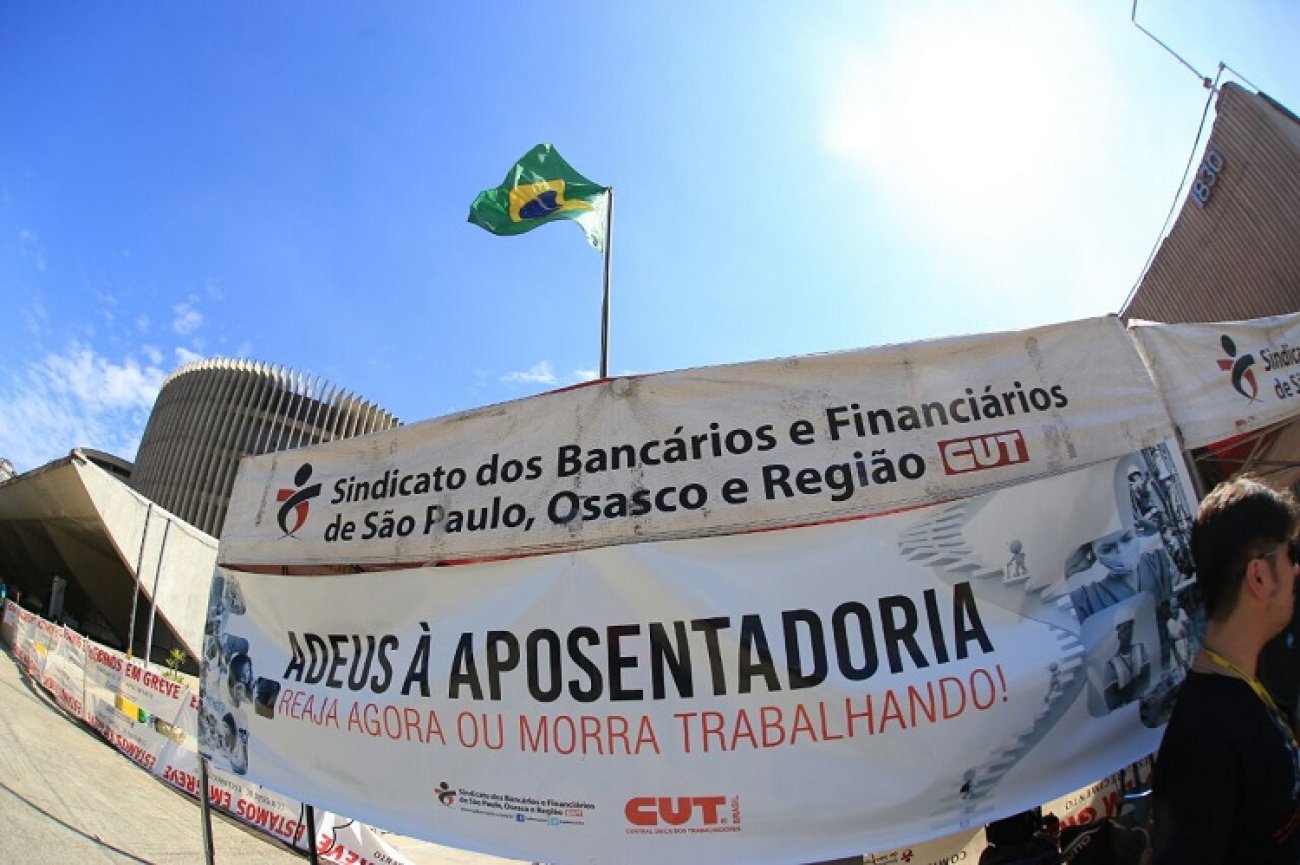 Banco do Brasil da Verbo Divino parou contra o desmonte da Previdência Seeb-SP