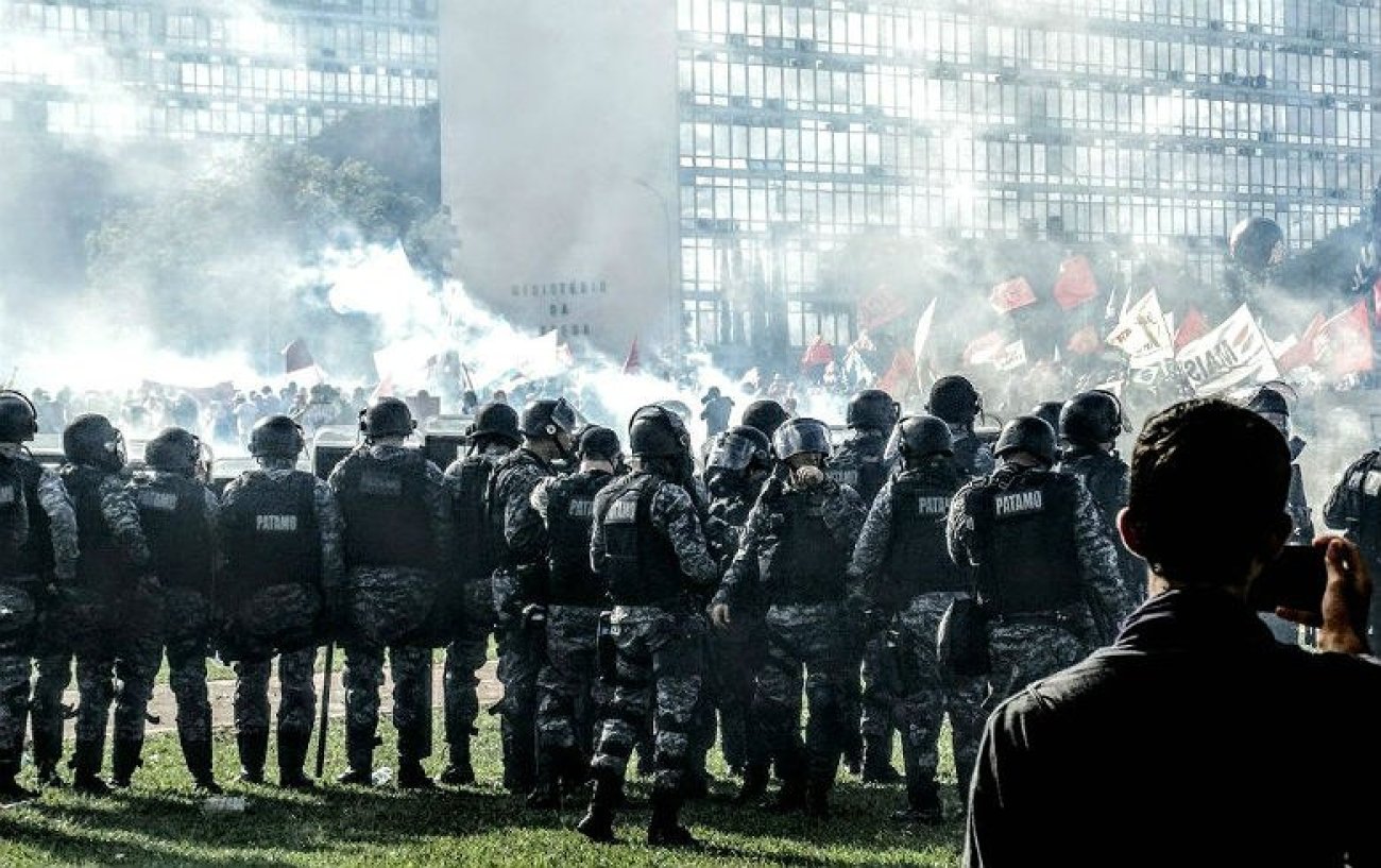 "O governo Temer utilizou as Forças Armadas e o Estado contra o povo brasileiro", denunciam deputados em carta dirigida à ONU