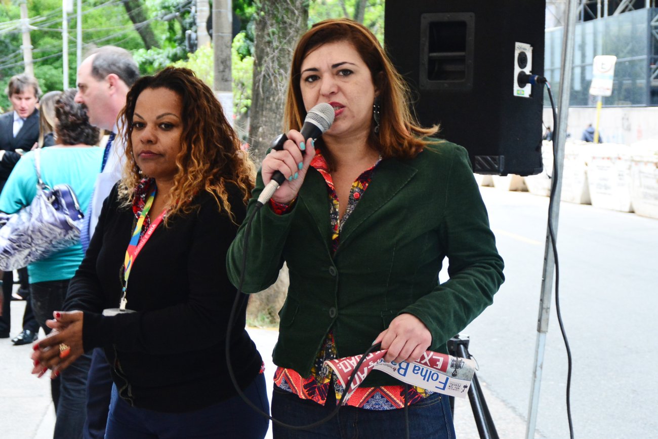 Sandra Regina e Neiva Ribeiro: Sindicato na defesa dos empregos e direitos dos bancários Foto: Jailton Garcia / Seeb-SP