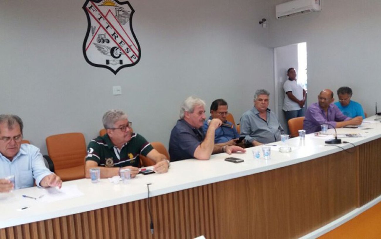 Reunião de terça: contra o ataque à classe trabalhadora, que terá de contribuir mais se o governo emplacar a reforma Foto: Roberto Parizotti/CUT
