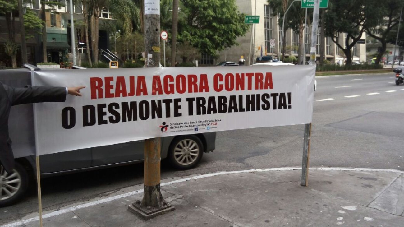 Bancários protestam contra a 'reforma' trabalhista Foto: Seeb-SP